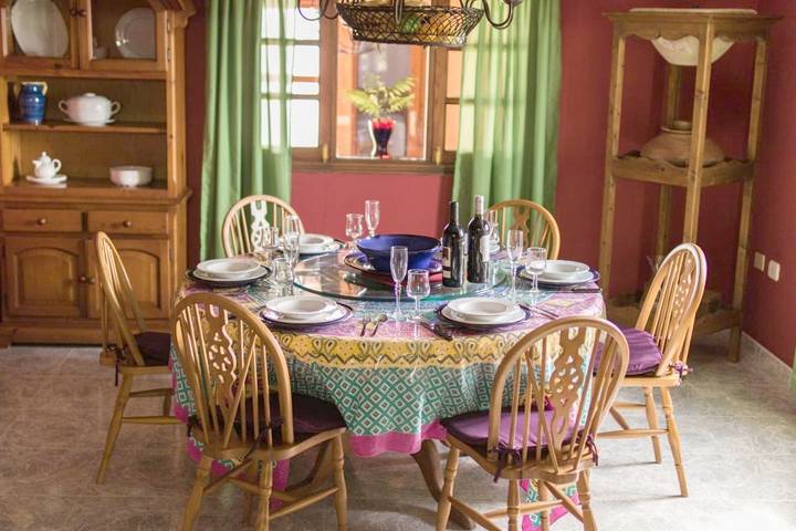 Casa rural para 7 personas, con vistas además de jardín y piscina en San Bartolomé - 3