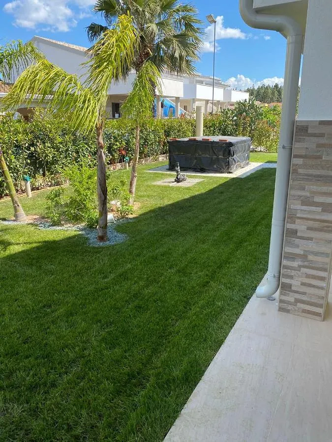 Villa pour 4 personnes, avec jardin et jacuzzi - 1