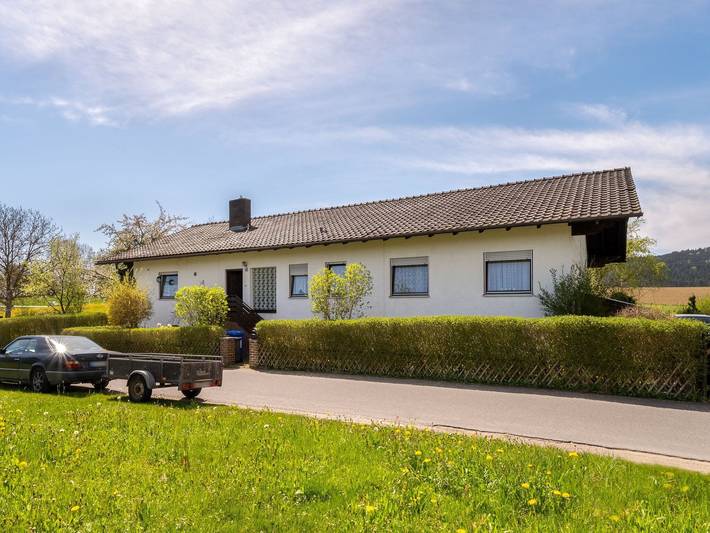Ferienhaus für 9 Personen, mit Terrasse und Garten in Bad Kötzting