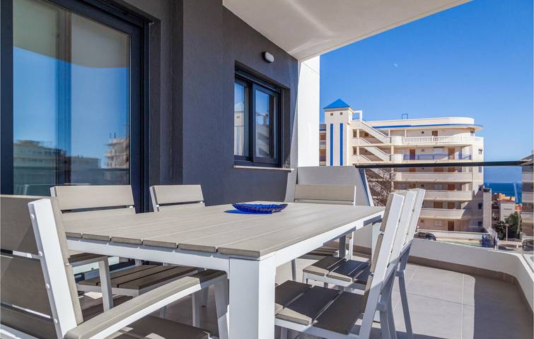 Ferienwohnung für 6 Personen, mit Terrasse und Pool in Santa Pola - 2