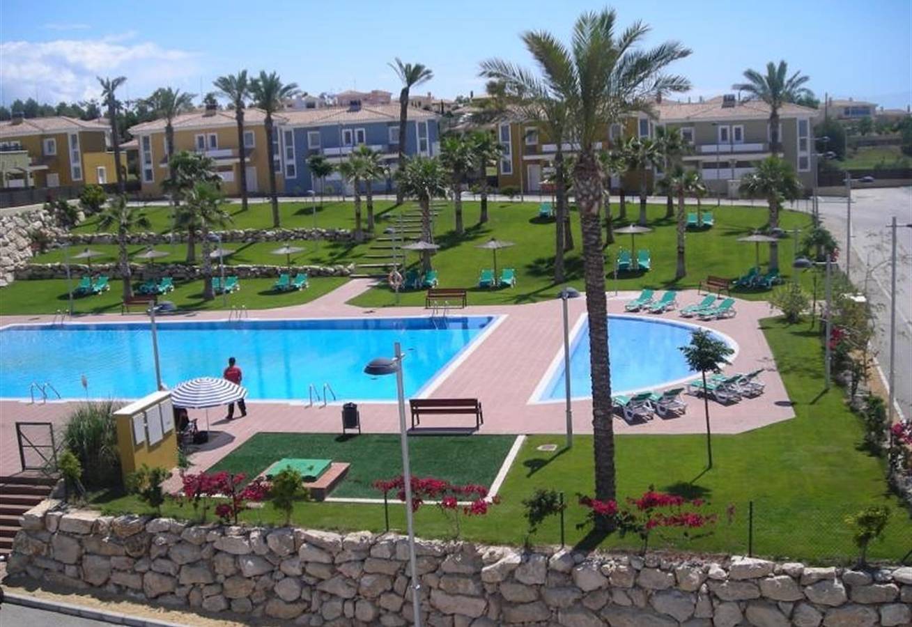 House on Golf and near the Beach in Mutxamel, Costa Blanca