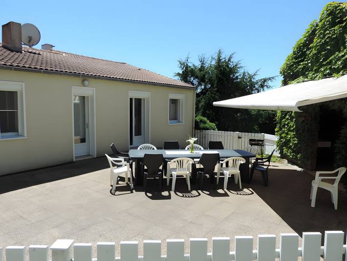 Gîte 'Les Arums' – A peaceful haven 5 min from Puy du Fou in Les Epesses, Loire Valley