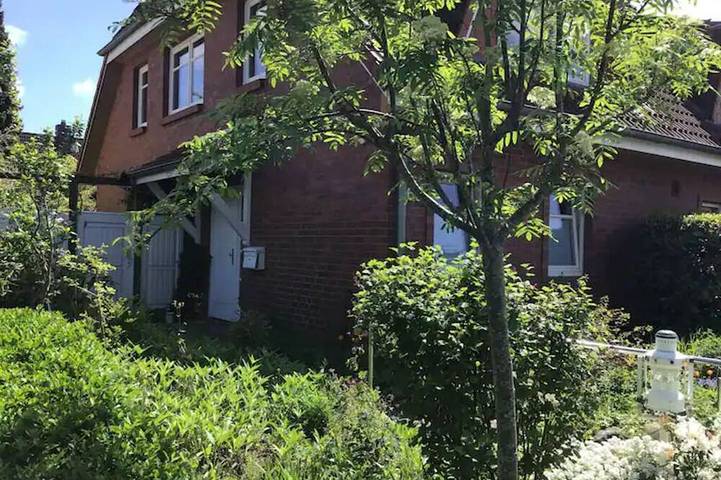 Ganze Wohnung, Ruhige 2 Zimmer - Gästewohnung in Kiel-Kronshagen in Kieler Förde, Kronshagen