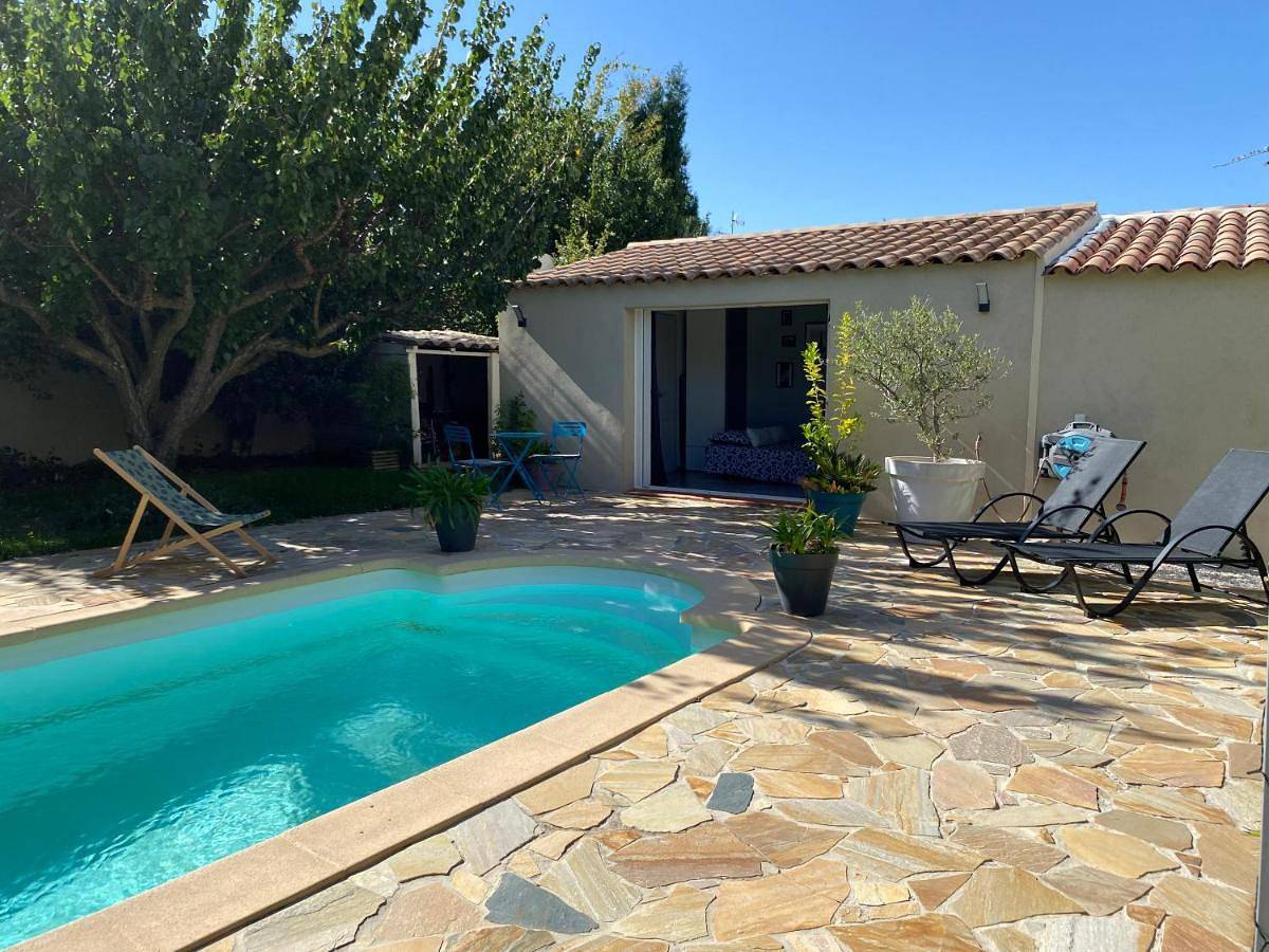 Appartement entier, Studio de rêve au cœur du var. in Pourcieux, Région de Brignoles