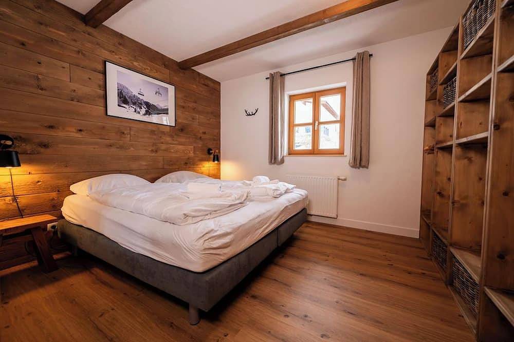 Geheel appartement, Chalet zur Rose 3-slaapkamer appartement \"Alpenrose\" 2-8 personen (90m2) in Berwang, Reutte District