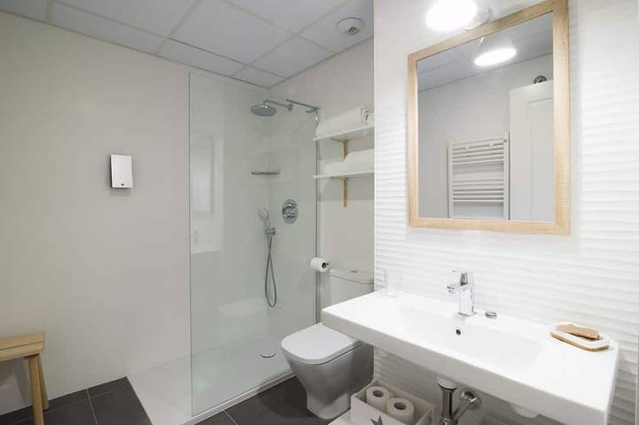 Entire apartment, Segundo D - 2D - Apartamentos Almada - Plaza del Pilar in Saragossa, Saragossa Province