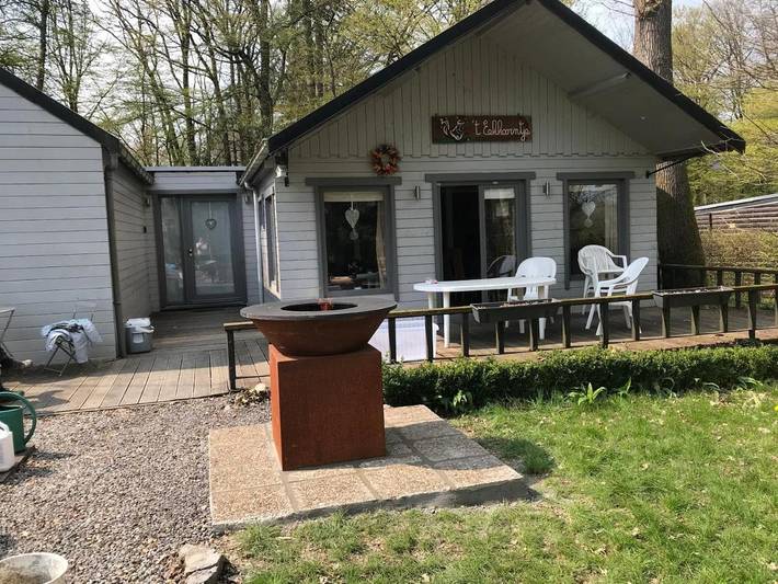 Gîte pour 6 personnes, avec vue et jardin, adapté aux familles dans Bomal - 3