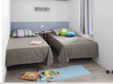 Camping pour 4 Personnes dans Vendays-Montalivet, Gironde, Photo 2