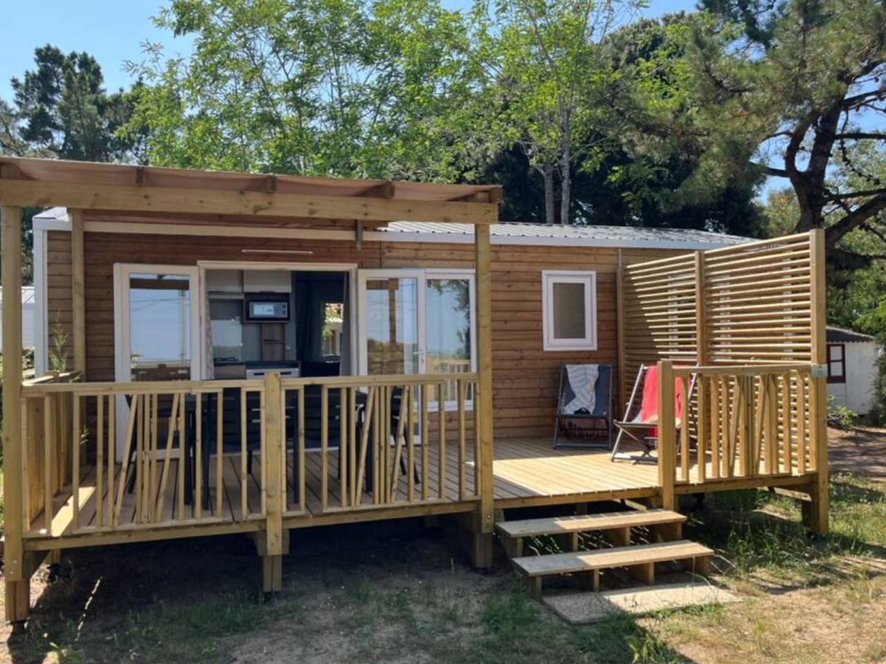 Camping pour 6 Personnes dans Dolus-d'Oléron, Région de Rochefort