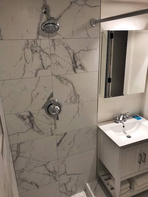 Ganze Wohnung, Vail Village 2Br - Schritte zum Skifahren in Vail Ski Resort, Vail