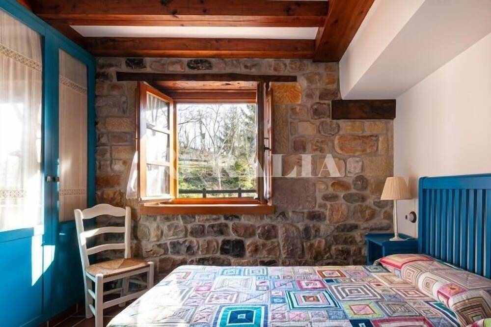 Casa Ángela - country house in Villanueva de la Peña (Cantabria) | 6 guests in Villanueva de la Peña, Mazcuerras