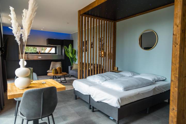 Location de vacances pour 2 personnes, avec terrasse ainsi que sauna et balcon/terrasse à Zutendaal - 3