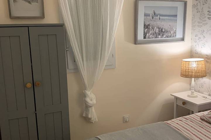 Gîte pour 2 personnes, avec piscine dans Plage du Port (Les Saintes-Maries-de-la-Mer) - 4