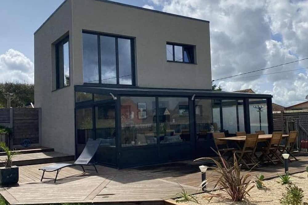 Villa contemporaine vue mer avec accès plage in Saint-Marcouf, Région de Cherbourg