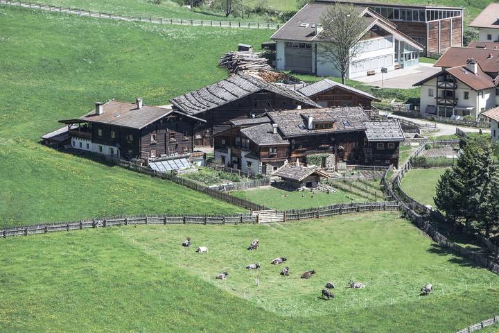 Agriturismo per 5 persone, con Giardino in Merano e dintorni
