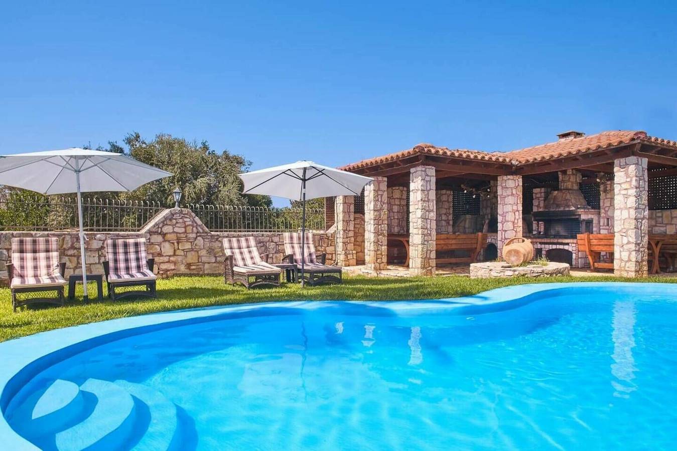 Villa für 9 Personen mit Whirlpool in Agia (Chania), Chania und Umgebung