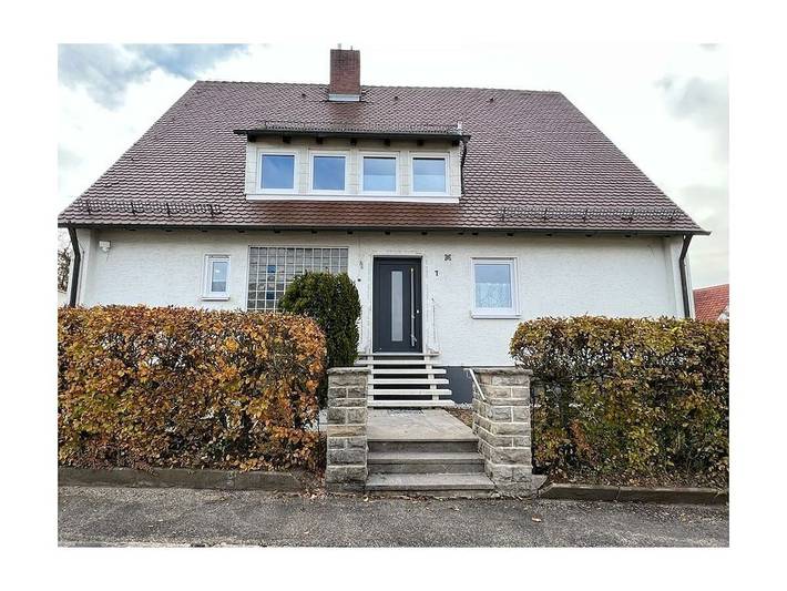 Ferienhaus für 14 Personen, mit Garten und Balkon in Schopfloch