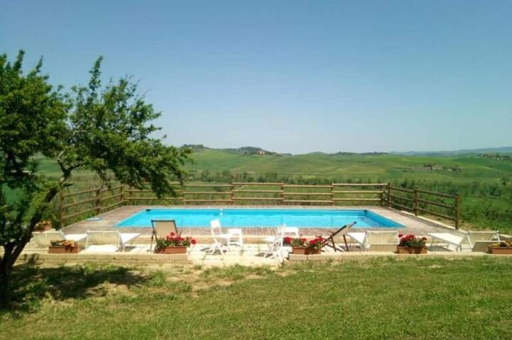 Casa vacanza per 8 persone, con giardino, con animali domestici - 1