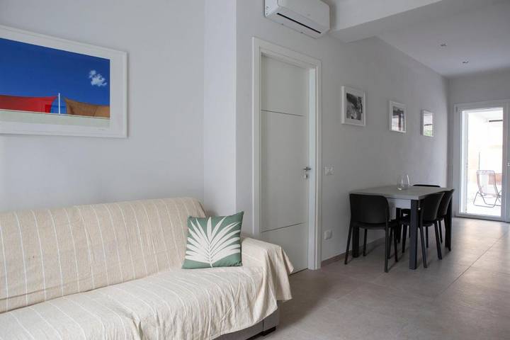 Ferienwohnung für 7 Personen, mit Ausblick und Garten sowie Terrasse in Vada - 4