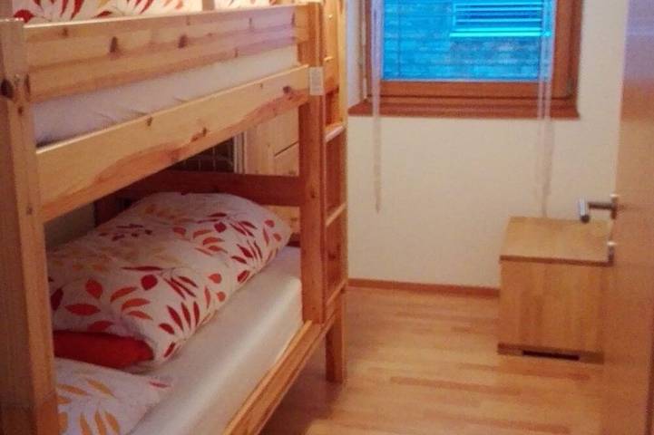 Ferienwohnung für 6 Personen, mit Balkon und Garten in Schnepfau - 2