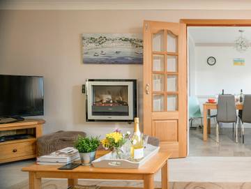 Holiday Rental for 6 People in Benllech, Isle of Anglesey, Photo 4