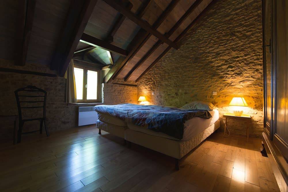 Prachtige villa voor 6 personen met privé zwembad! in Urval, Périgord Pourpre