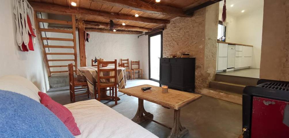 Location de vacances pour 5 personnes, avec jardin, adapté aux familles à Ferrassières - 2