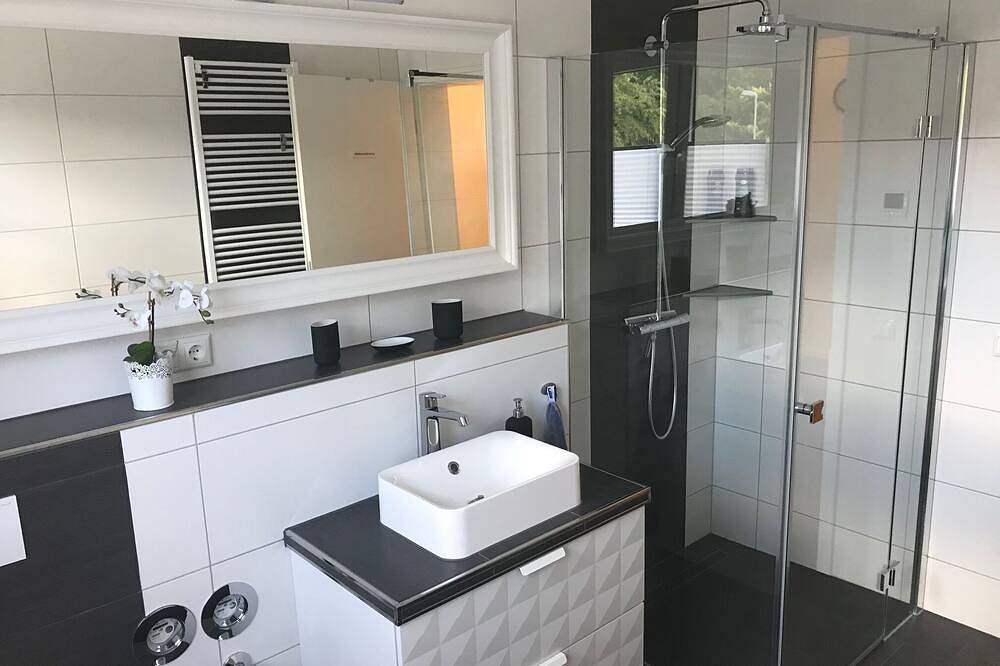 Ganze Wohnung, Top-Ferienwohnung nahe Berlin, sehr gute Anbindung in Bestensee, Dahme-Seengebiet