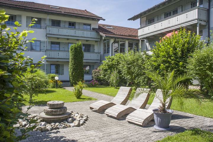 Ganze Ferienwohnung, Ferienwohnanlage Brünnstein - 1-Zimmer Ferienwohnung 32qm, Terrasse oder Balkon in Oberaudorf, Bayerische Alpen