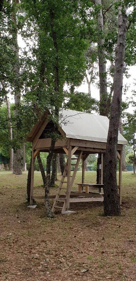 Camping per 2 persone, con Giardino ad Ostuni