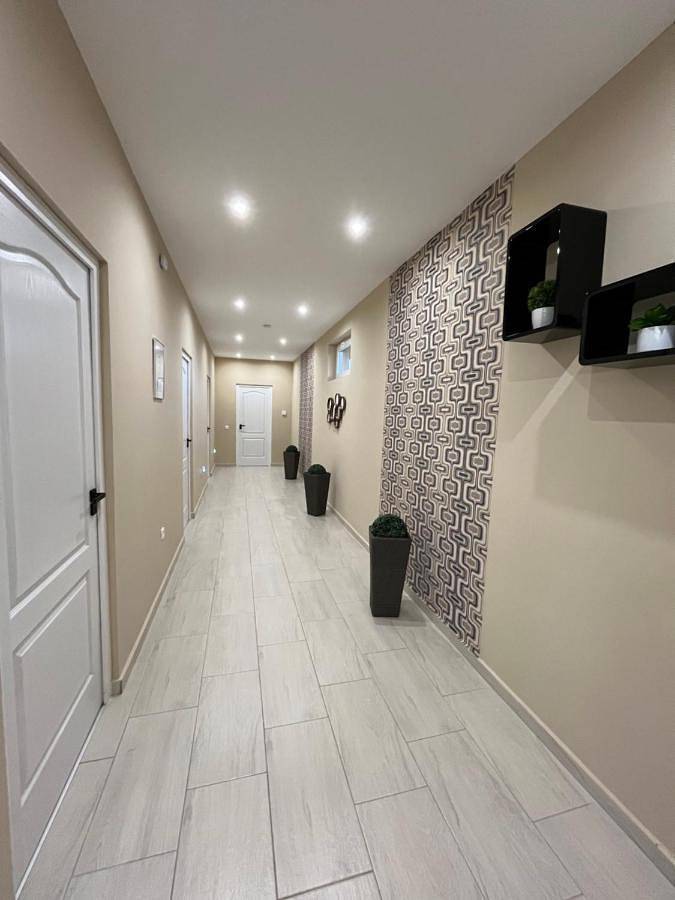 Villa für 8 Personen, mit Pool und Garten sowie Whirlpool am Balaton - 4