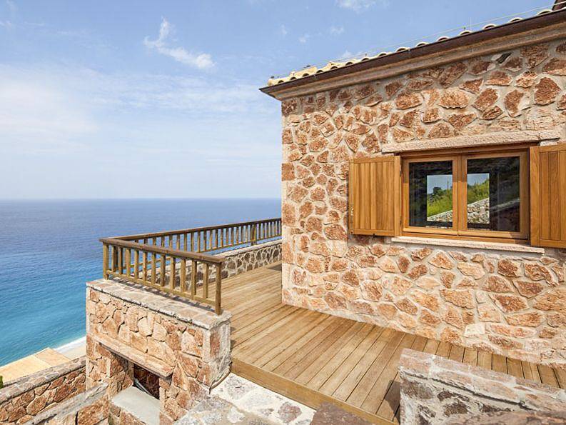 Villa für 6 Personen mit Terrasse in Agios Nikitas, Griechenland