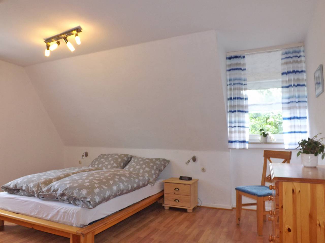 Apartamento entero, Apartamento 'Wallensiepen' con balcón y Wi-Fi in Schmallenberg, Hochsauerlandkreis