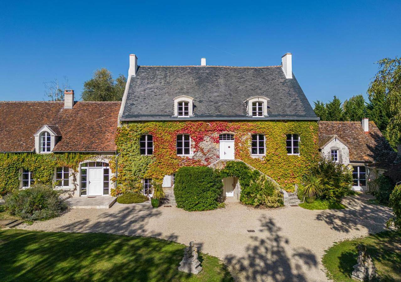 Superior King Room in Feings, Sologne