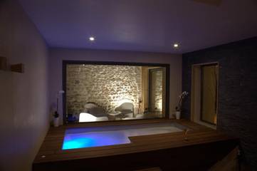 Gîte pour 6 personnes, avec sauna ainsi que terrasse et jacuzzi à Trigny