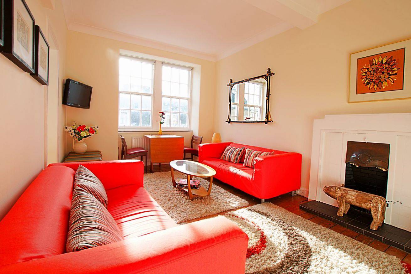 Appartamento intero, Bright Flat with Workspace in New Town in Edimburgo, Lothian