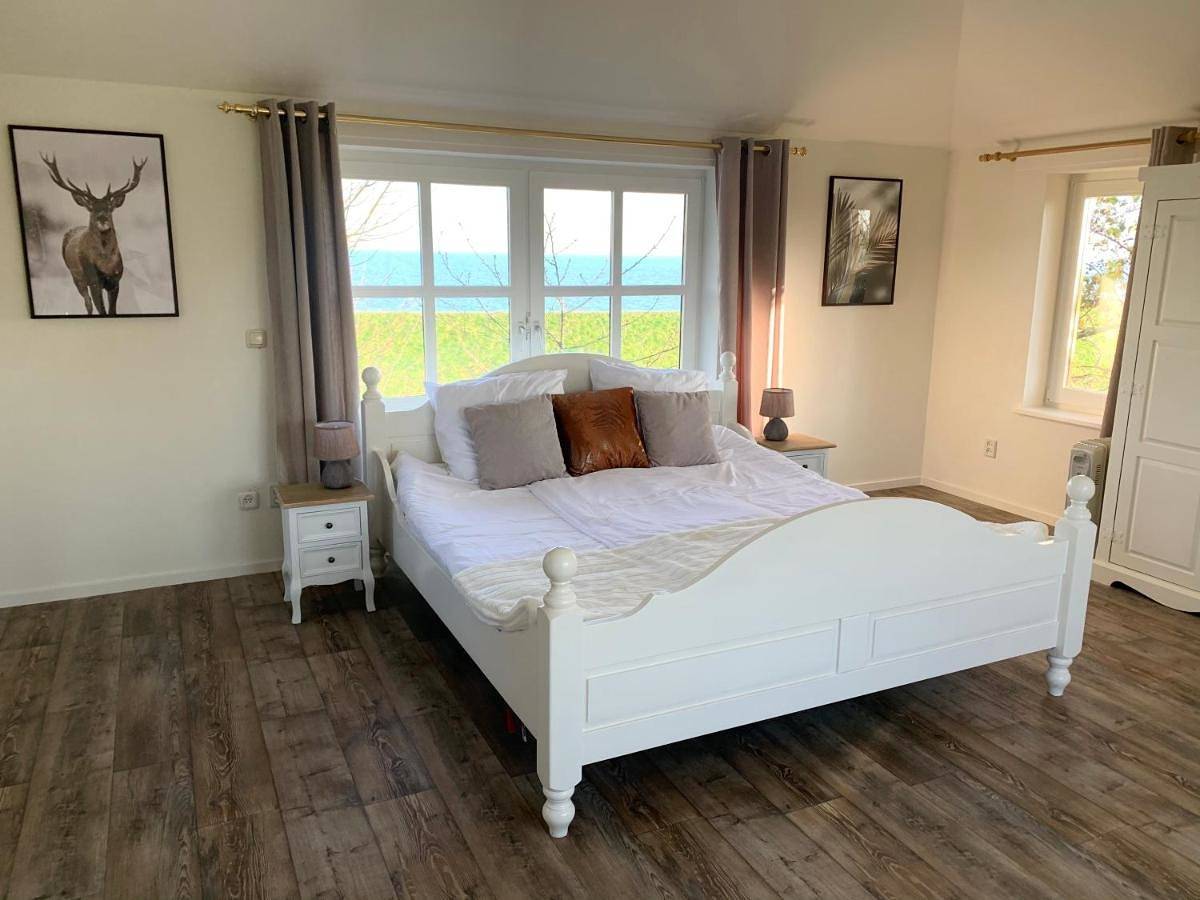 King Room with Lake View in Edam, Markermeer
