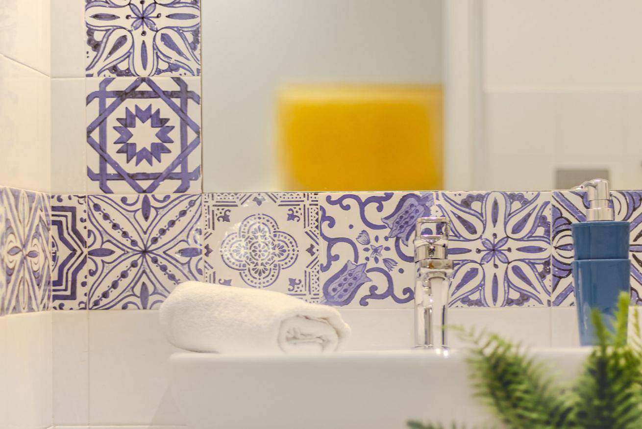 Artis Rooms - Suite Yellow in Villanova (Sardinia), Cagliari