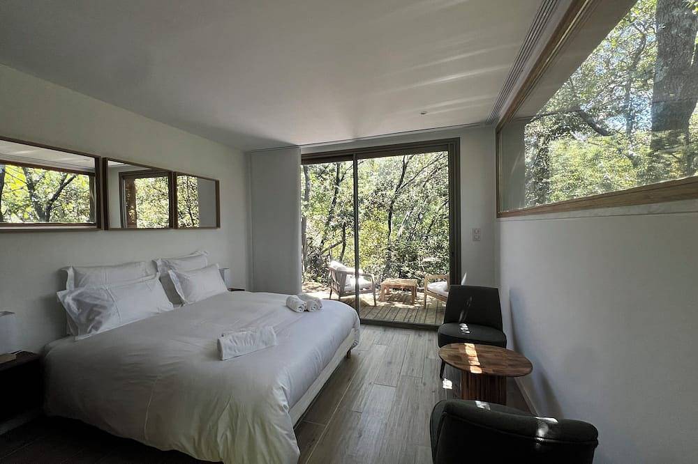 Ecolodge 2: Épervier in Nîmes, Région de Nîmes