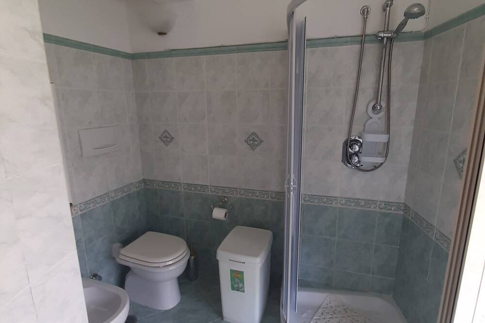 Entire apartment, Silvy House With Fantastic View in Amalfi, Sorrento Coast