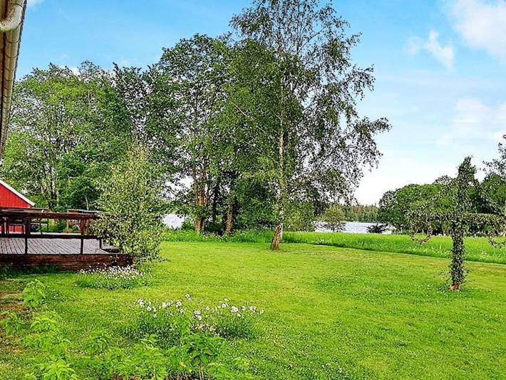 Ferienhaus für 5 Personen, mit Balkon und Seeblick in Schweden