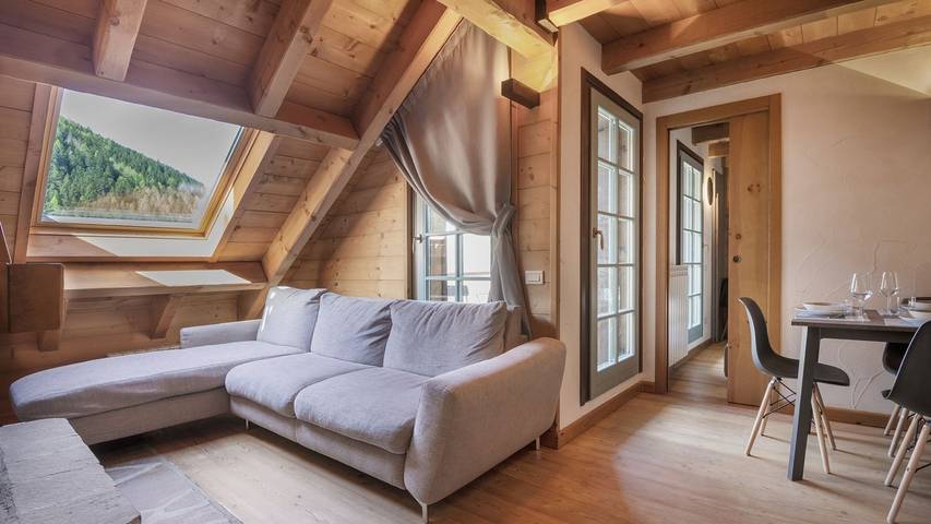 Entire apartment, Chalet Desiderio in Ponte di Legno (Town), Ponte di Legno