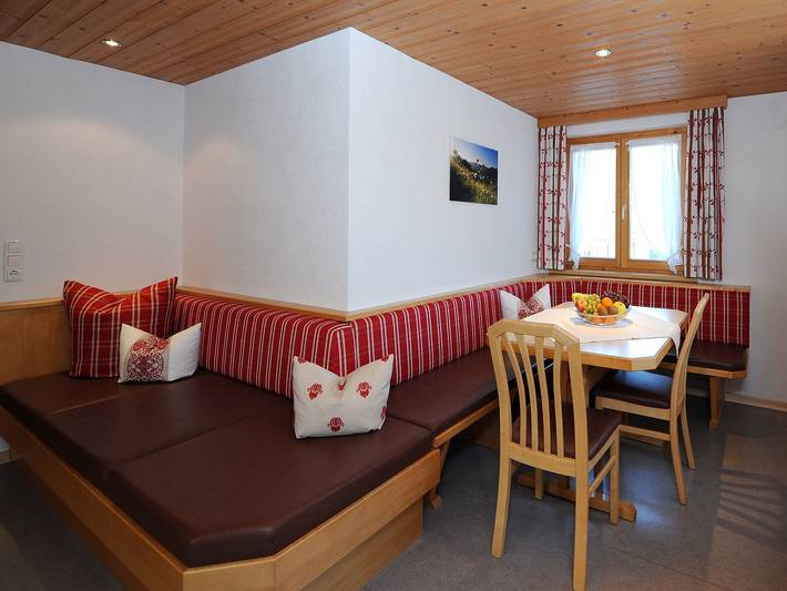Ganze Wohnung, Wohnung in Damüls nahe Skipisten in Bregenzerwald (Vorarlberg), Damüls