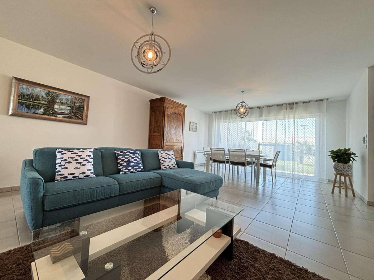 Two-Bedroom House in La Rochelle, La Rochelle (Região)