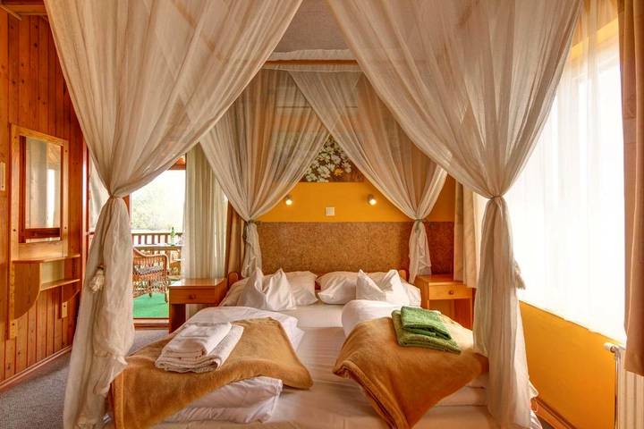 BnB für 4 Personen, mit Sauna und Pool sowie Garten und Whirlpool, mit Haustier in Ungarn