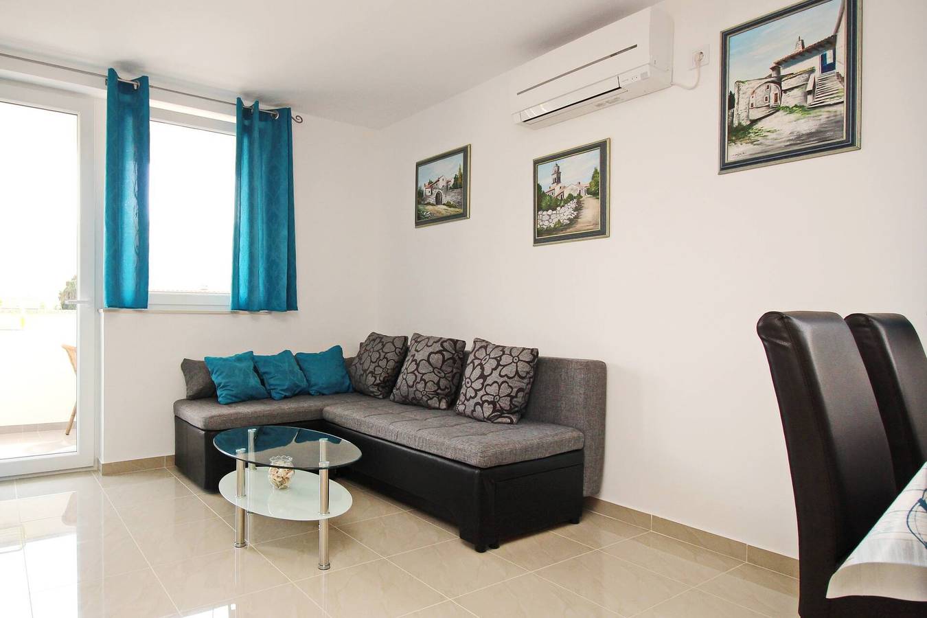 Apartamento entero, Apartment Cugalj - 1st Floor, with Balcony, 300 m from the Beach in Baska, Krk (isla)