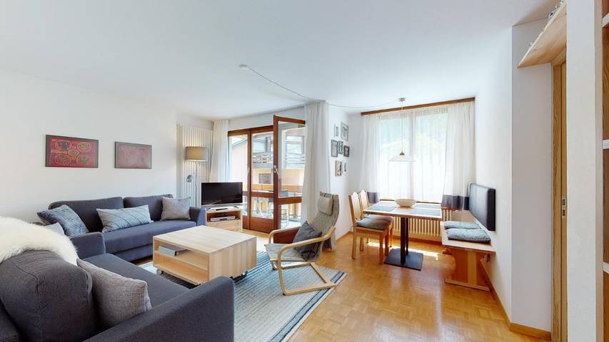 Vakantiewoning voor 4 personen, with Balkon and Terras as well as Uitzicht in Silvaplana