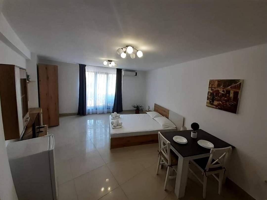 Appartement entier, Апартамент Quattro in Dobritch, Dobritch (oblast)