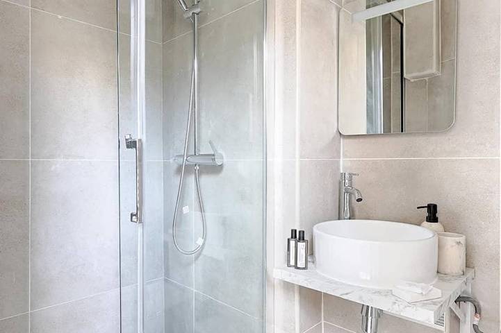 Ganze Wohnung, Studio de Charme à Charenton in Charenton-le-Pont, Val-de-Marne