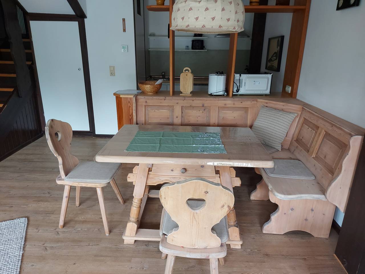 Ganze Wohnung, Ferienwohnung Haus Seidelbast mit Balkon und Freizeitanlagen in Siegsdorf, Bayerische Alpen